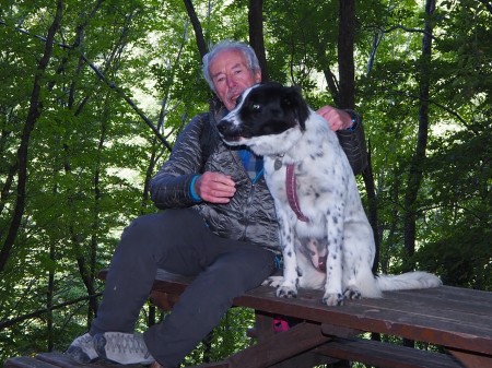 2bis-lautore-con-il-cane-gilda-nella-valle-dellinferno1