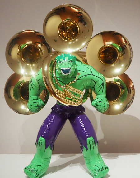 8-bis-il-personaggio-hulk-terza-sala