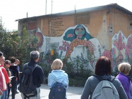 32-ledificio-nel-parco-di-san-salvi-dipinto-in-ricordo-di-pablo-neruda
