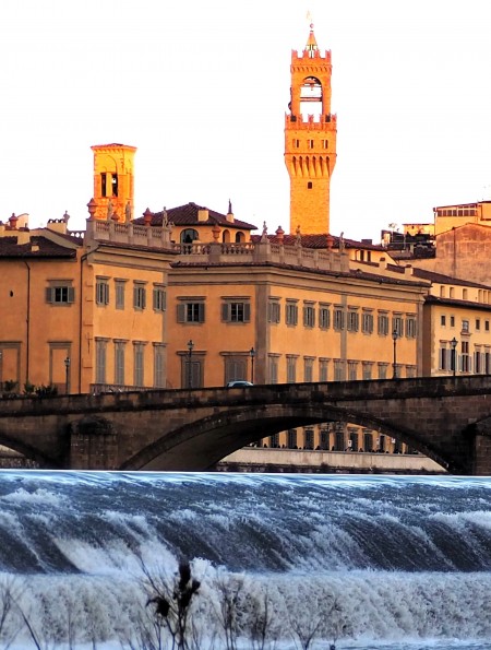 fig-pescaia-ponte-alla-carraria-e-palazzo-vecchio